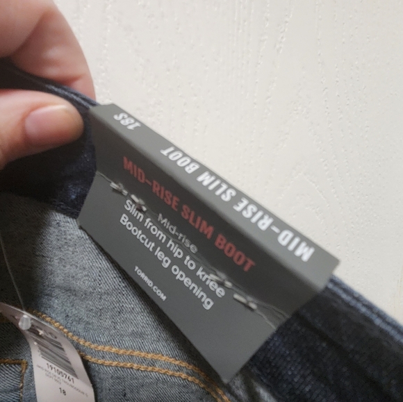 Torrid Jeans - Picture 2 of 4